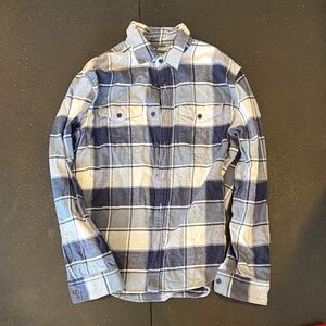American Eagle Outfitters Navy and Cream Plaid Shirt